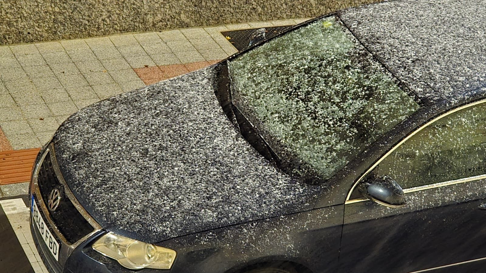 La nieve aparece en Salamanca capital