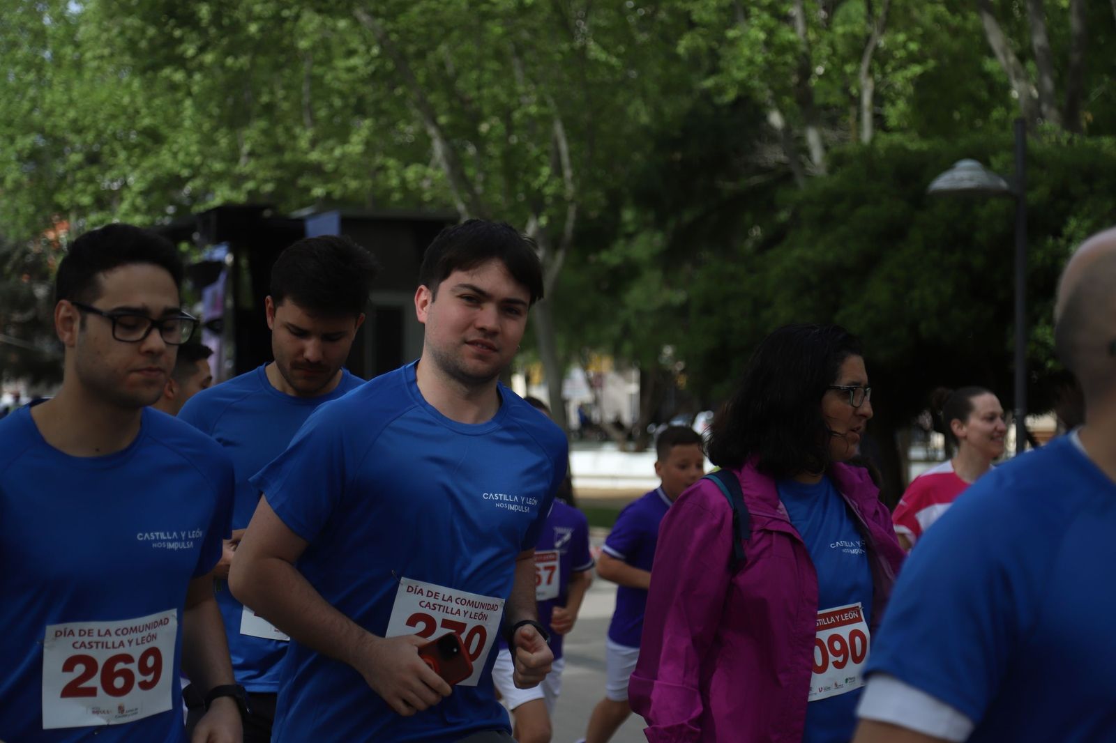 Carrera y marcha por el Día de Castilla y León en Zamora