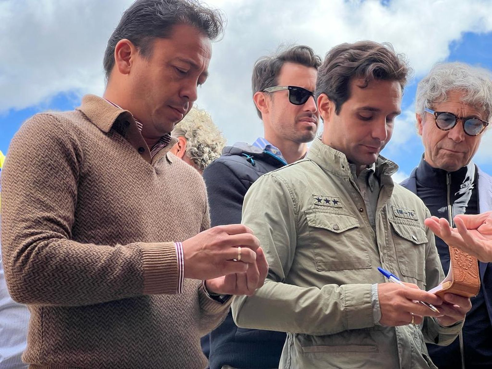 ambiente-durante-el-sorteo-de-los-el-puerto-de-san-lorenzo-y-la-ventana-del-puerto-50