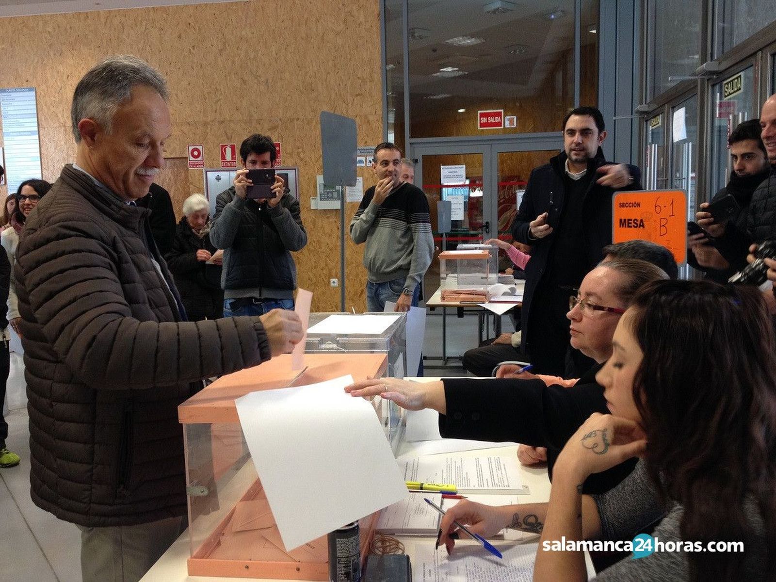 José Antonio Mirón vota Elecciones Generales 10 noviembre 2019