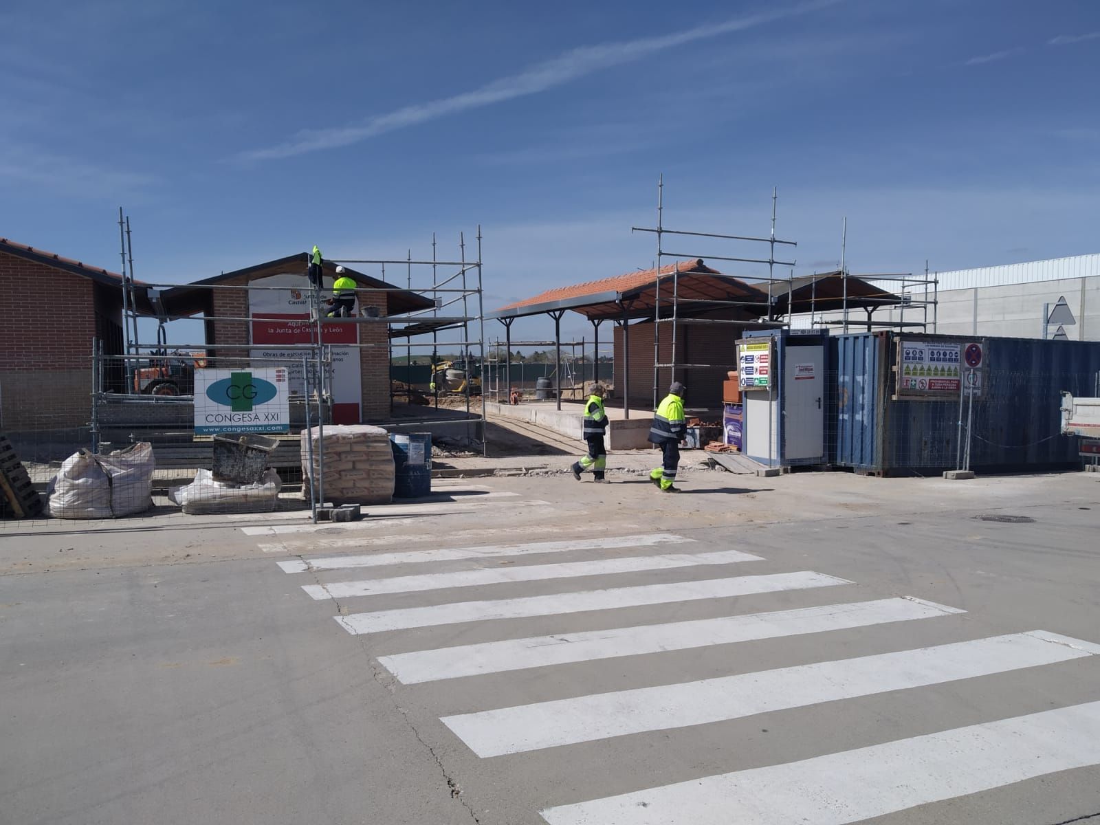 nuevas-casetas-de-aperos-en-los-huertos-familiares-de-villares-de-la-reina-2