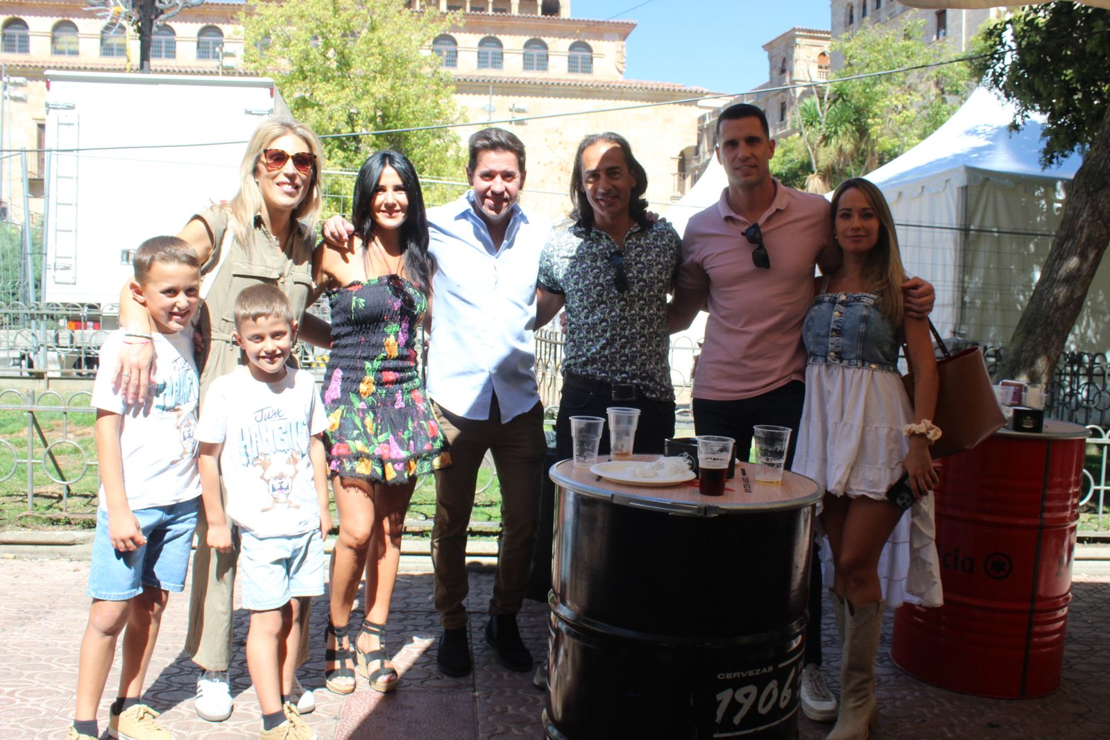 Ambiente en la Feria de Día en el mediodía de este jueves