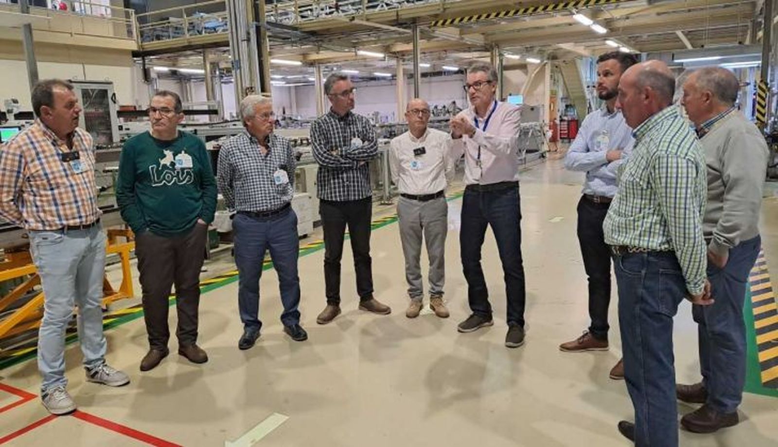 Enusa mantiene un encuentro en la fábrica de Juzbado con representantes municipales del área de influencia