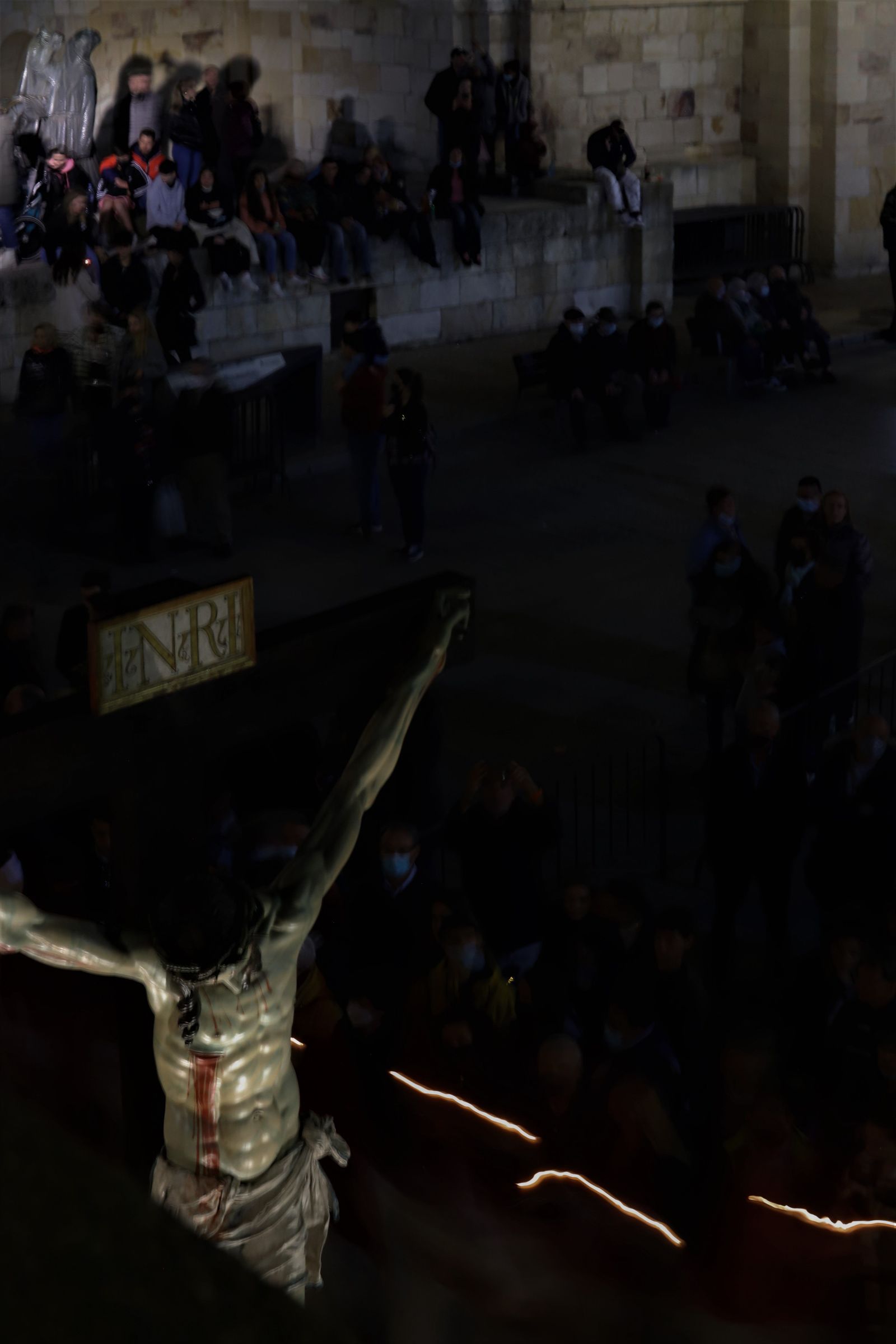 procesion-de-la-cofradia-del-silencio-foto-maria-lorenzo