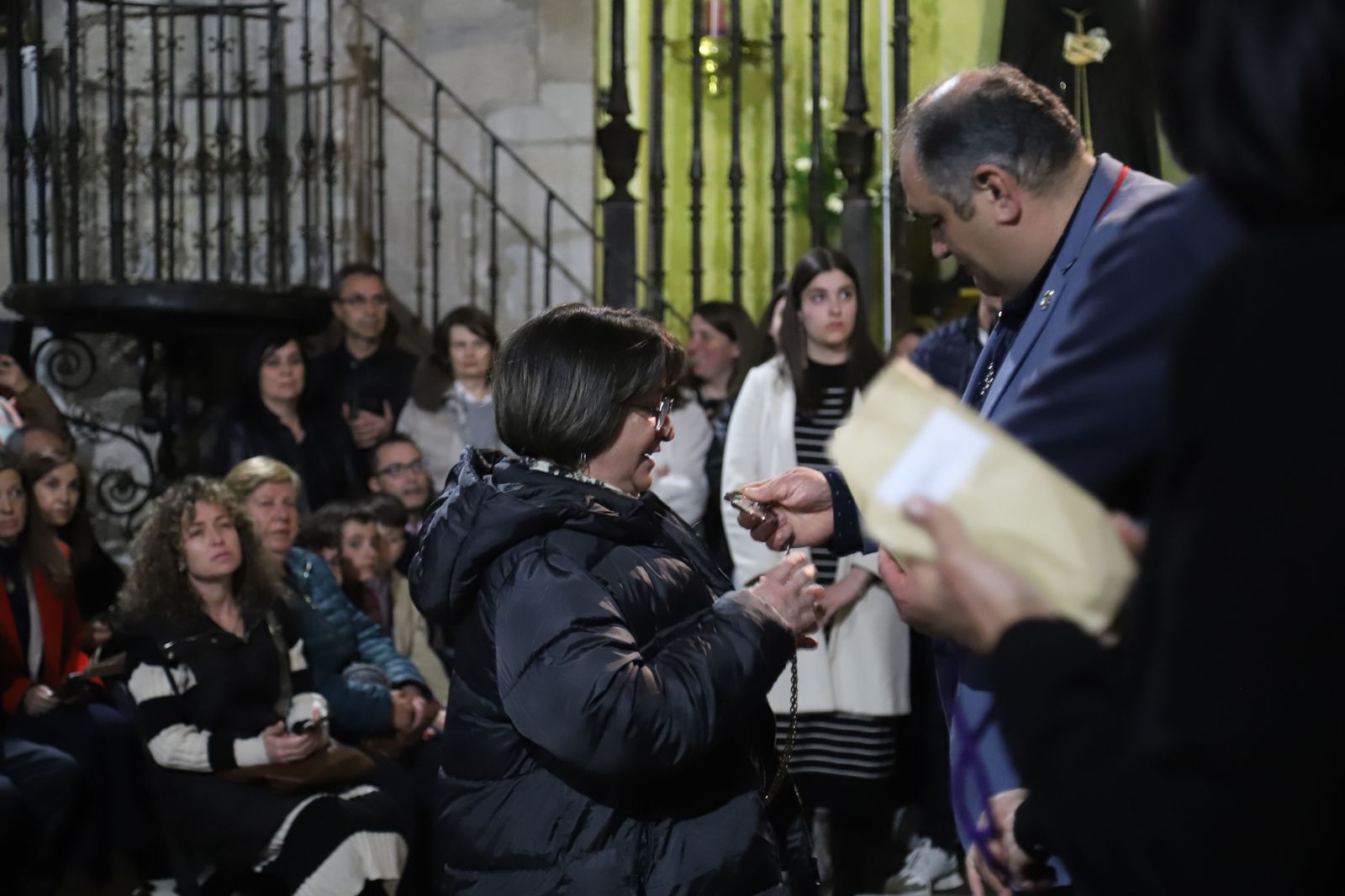 Imposición de medallas de Jesús Nazareno y La Soledad Fotos: María Lorenzo