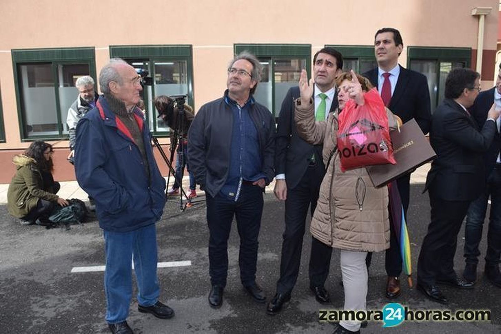 El problema de estanqueidad en los ascensores del ARU de Los Bloques podría estar resuelto este mes