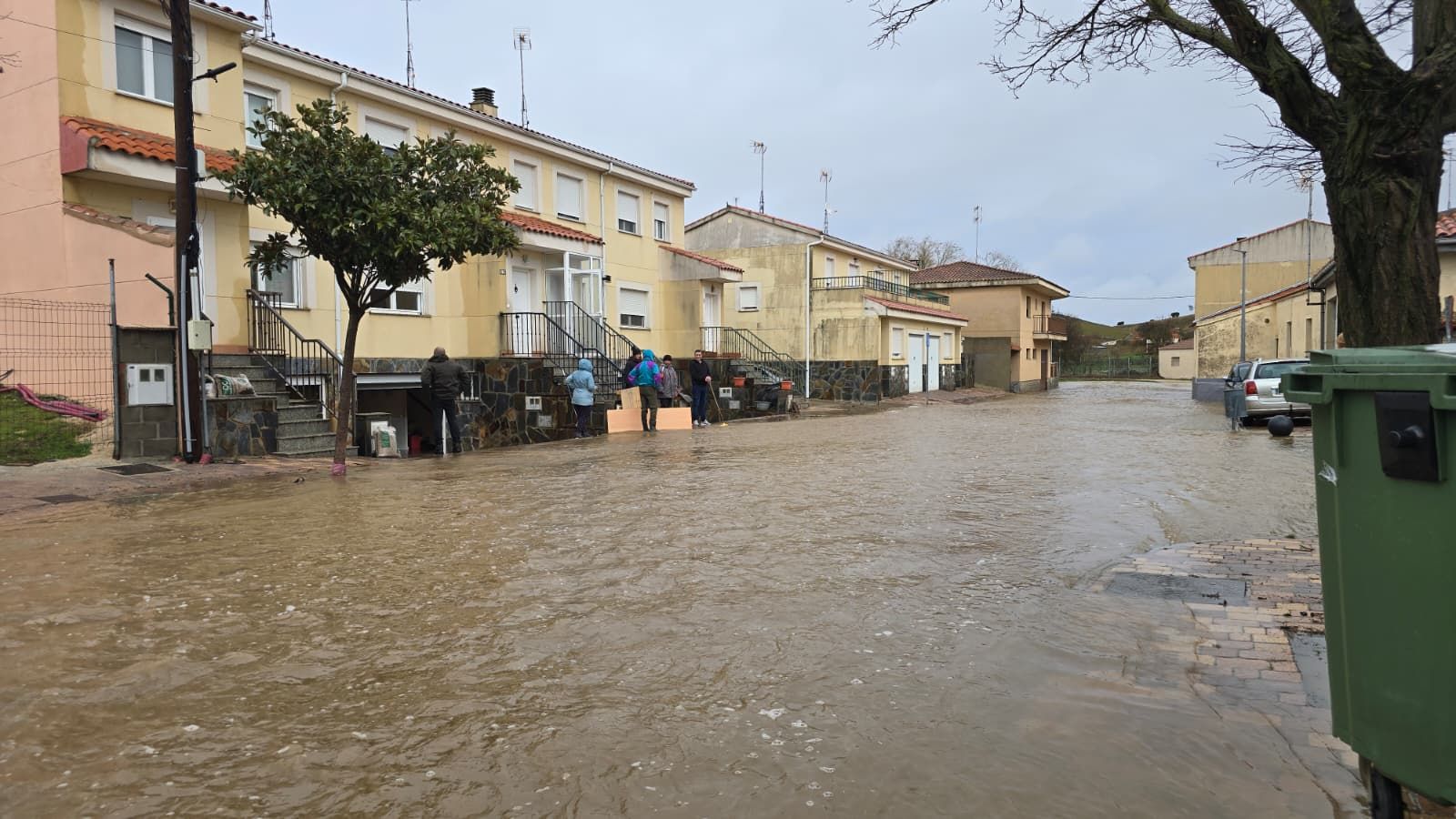 Inundación en Miranda de Azán