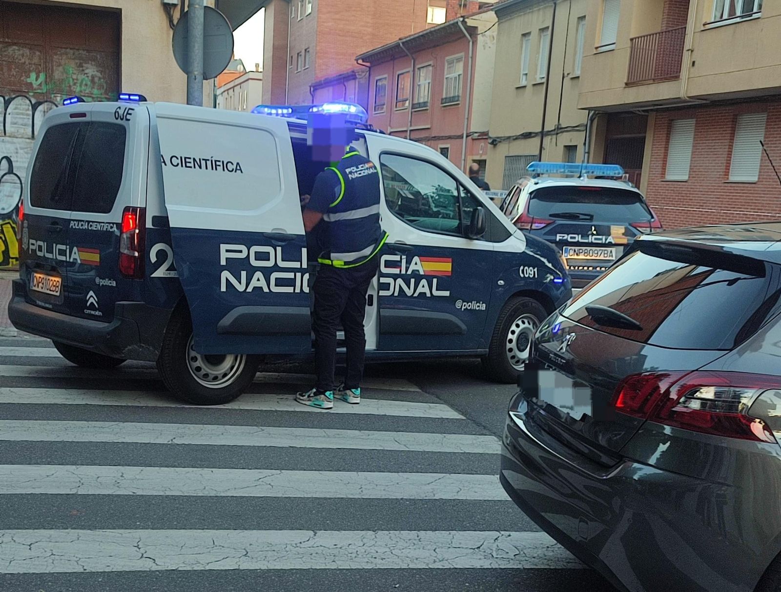 whatsapp-image-2025-05-27-at-21-33-49