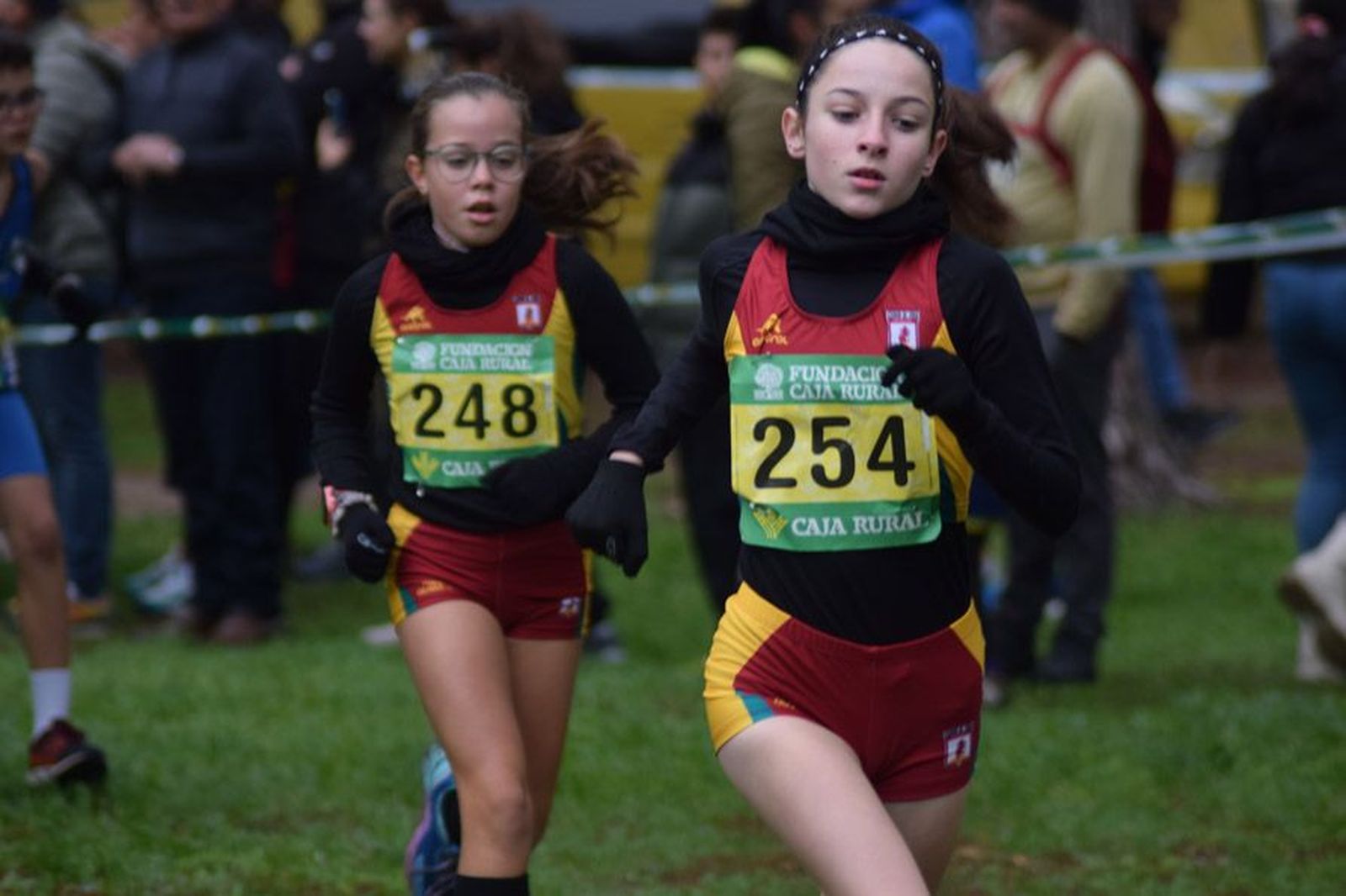 cross-de-otono-en-el-bosque-de-valorio-55