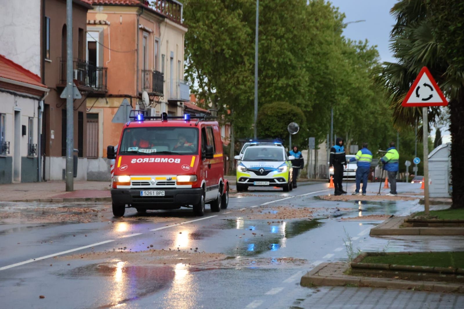 whatsapp-image-2024-05-01-at-20-43-22-1