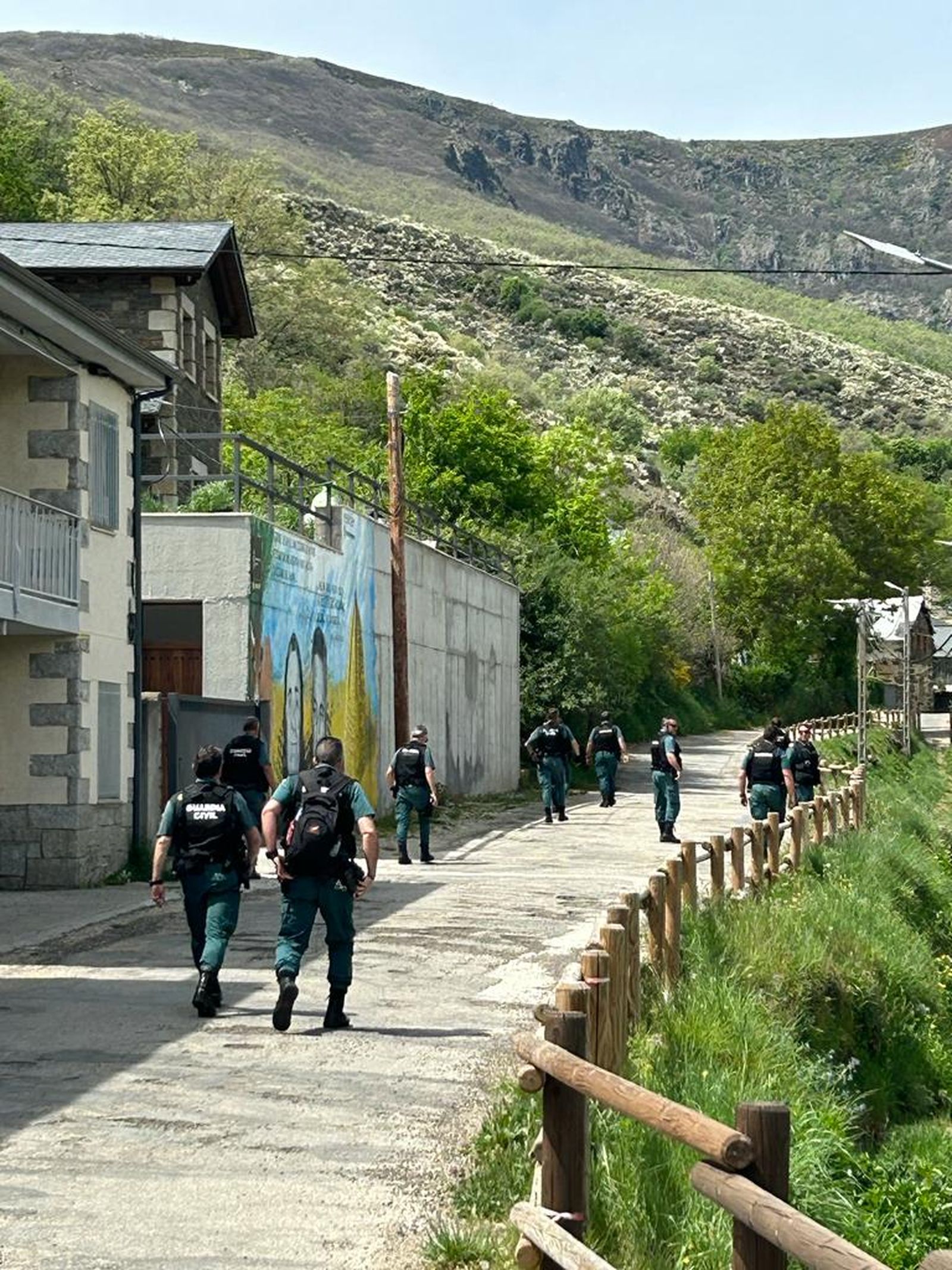 operativo-de-busqueda-guardia-civil-2
