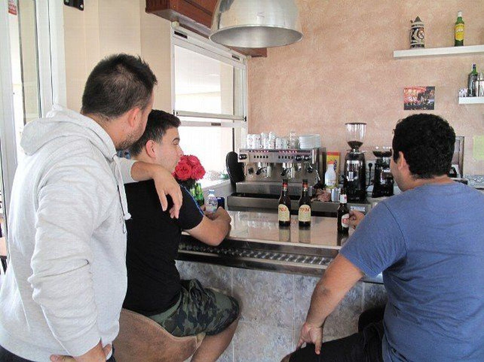 Bienvenidos a Villamartín de Don Sancho, el pueblo leonés con más bares por cabeza