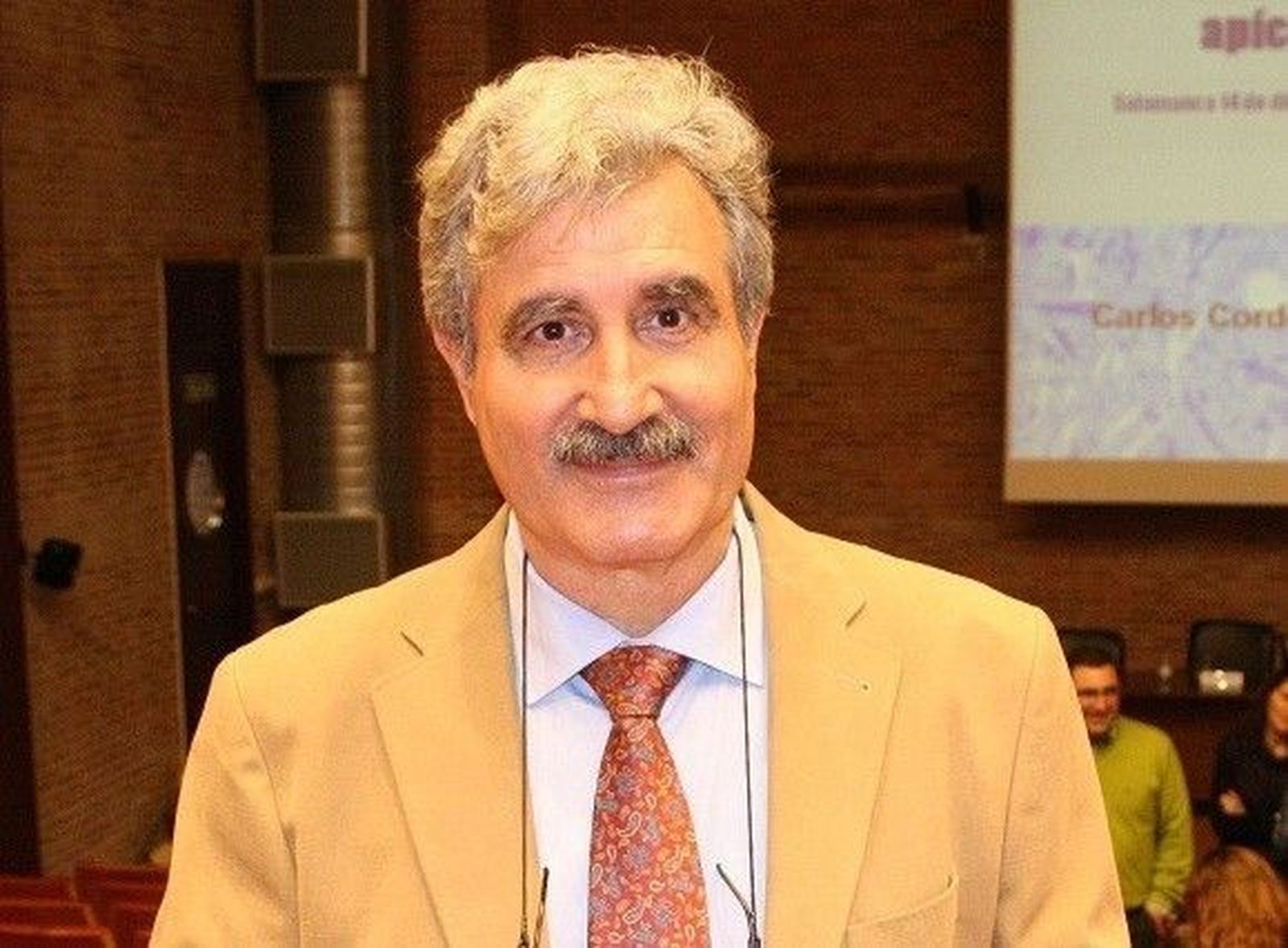 "La calidad de la miel no depende de las abejas, sino de su procesado posterior"