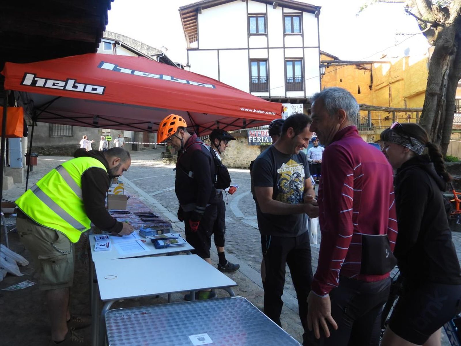 I Cronometrada Gallos y Gallinas en Cepeda de la Sierra