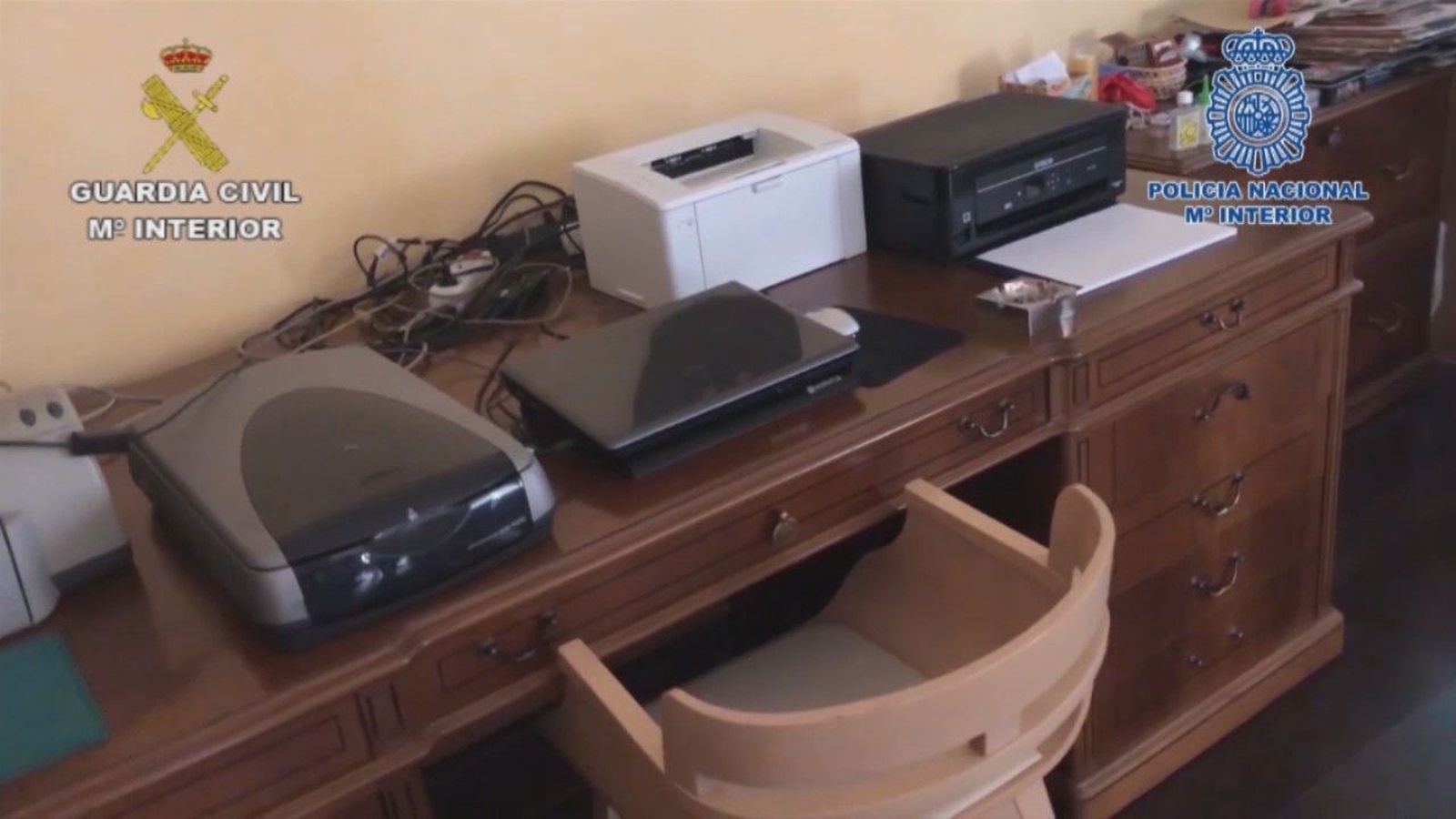 Falsificación de cheques 000000