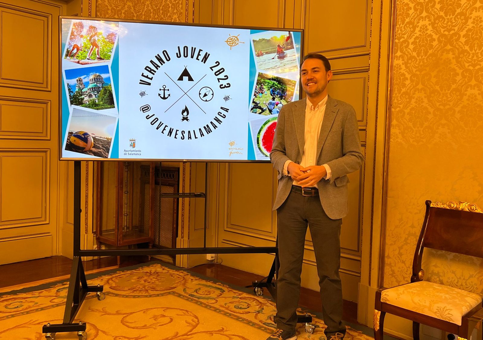 Concejal de juventud, Ángel Fernández