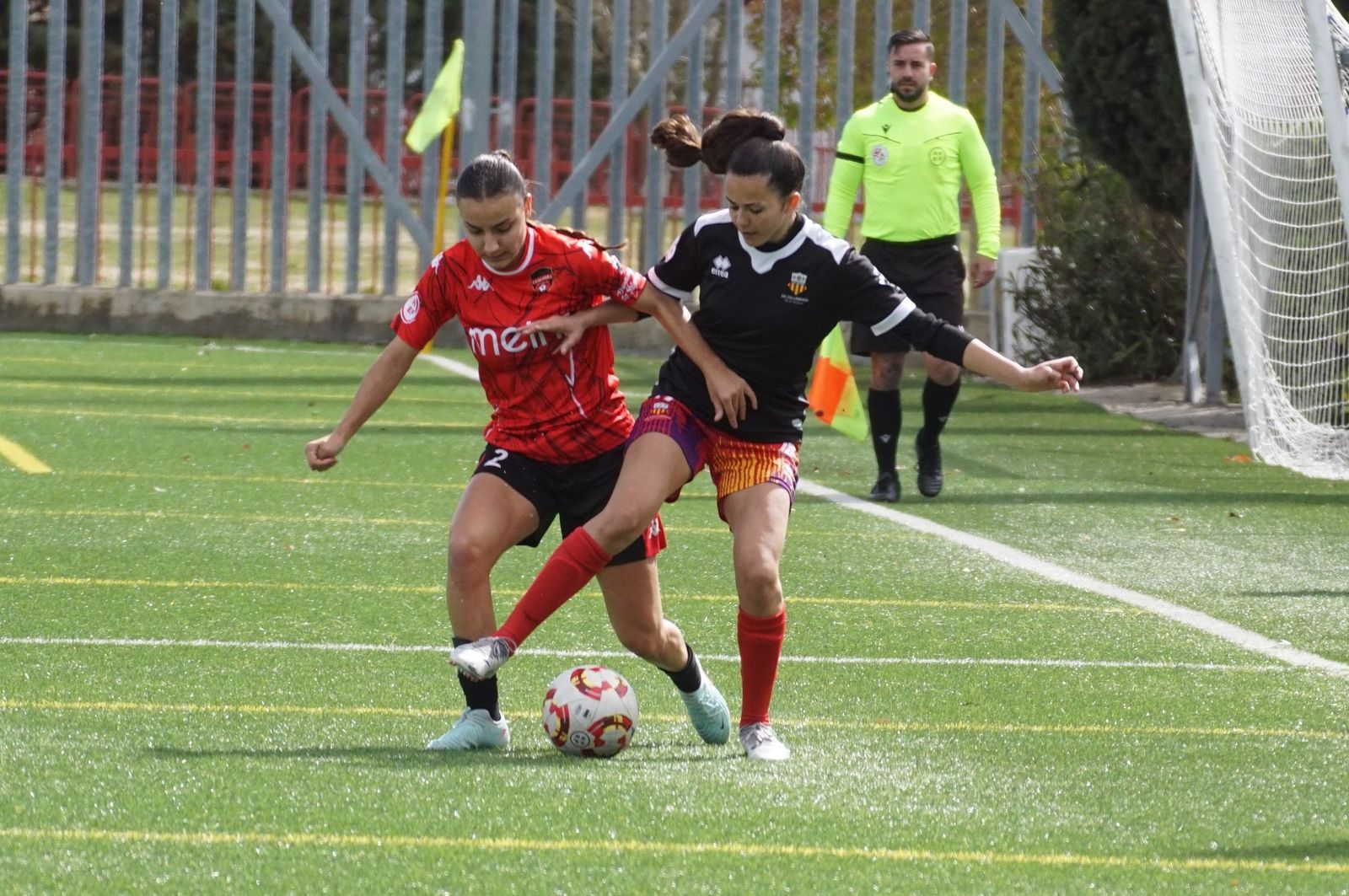 Salamanca Fútbol Femenino – UD Collerense en el Municipal Vicente del Bosque. Foto Juanes (13) Salamanca Fútbol Femenino – UD Collerense en el Municipal Vicente del Bosque. Foto Juanes (13)