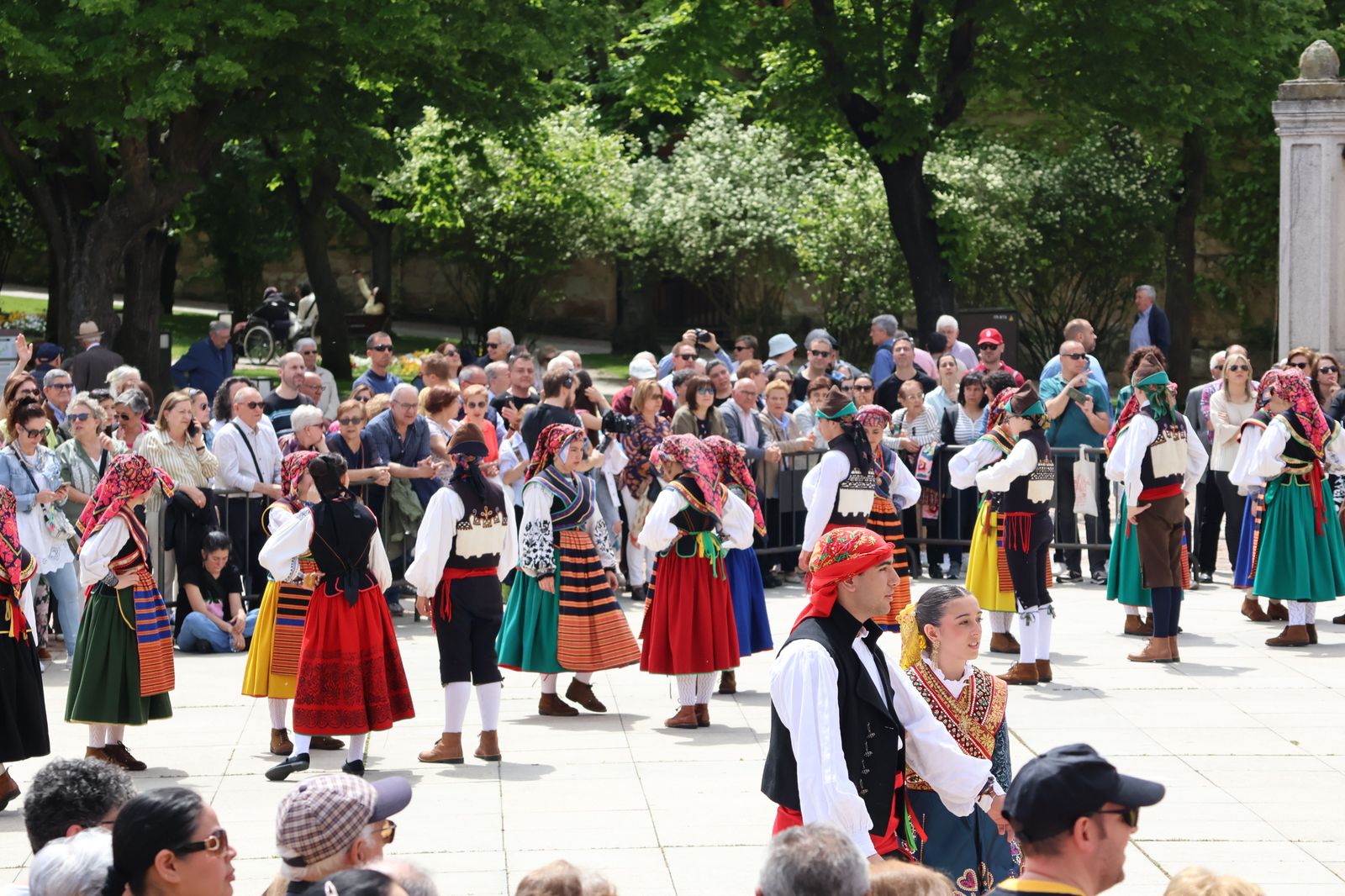 el-bolero-de-algodre-en-la-plaza-de-la-catedral-59