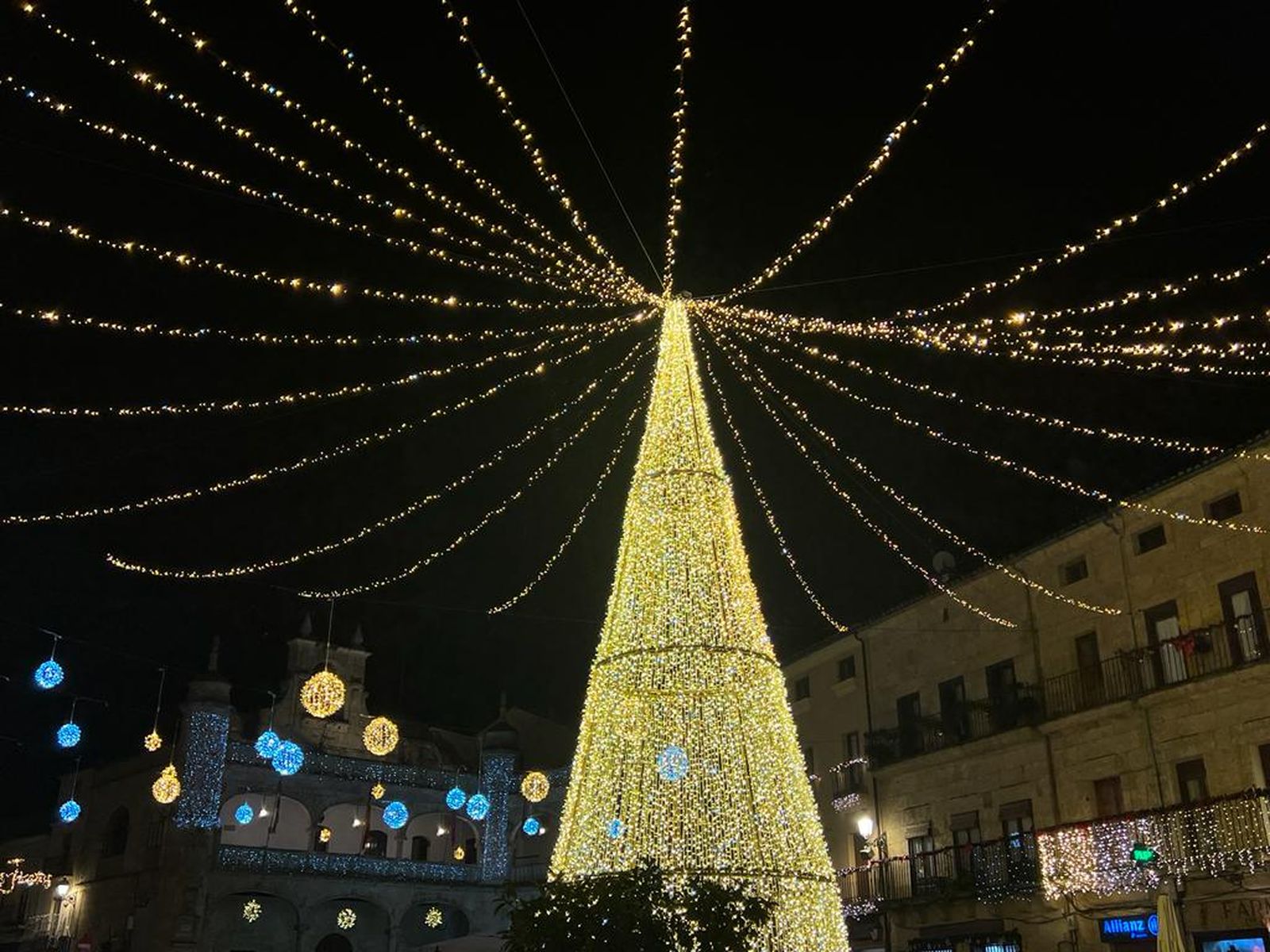 decoracion-navidena-en-ciudad-rodrigo-2023-fotos-s24h-5