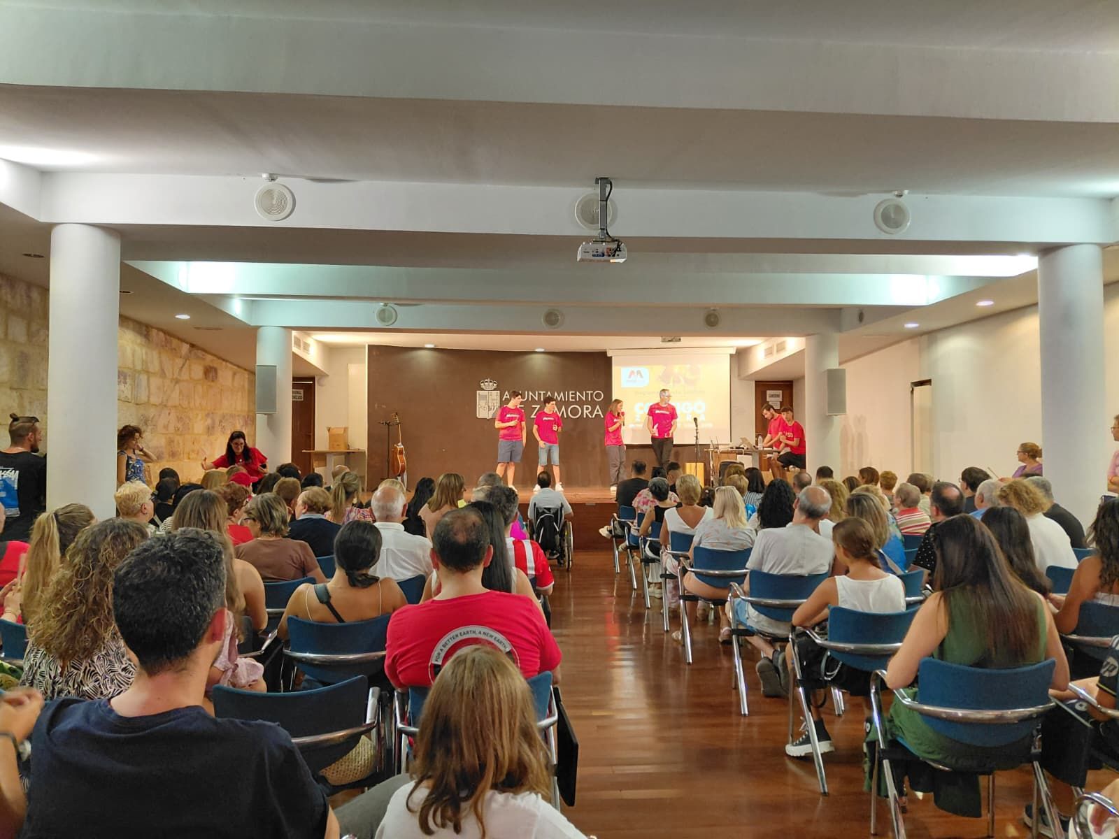 Así se vivió el programa especial Mucho Cuzeo solidario por los fuegos