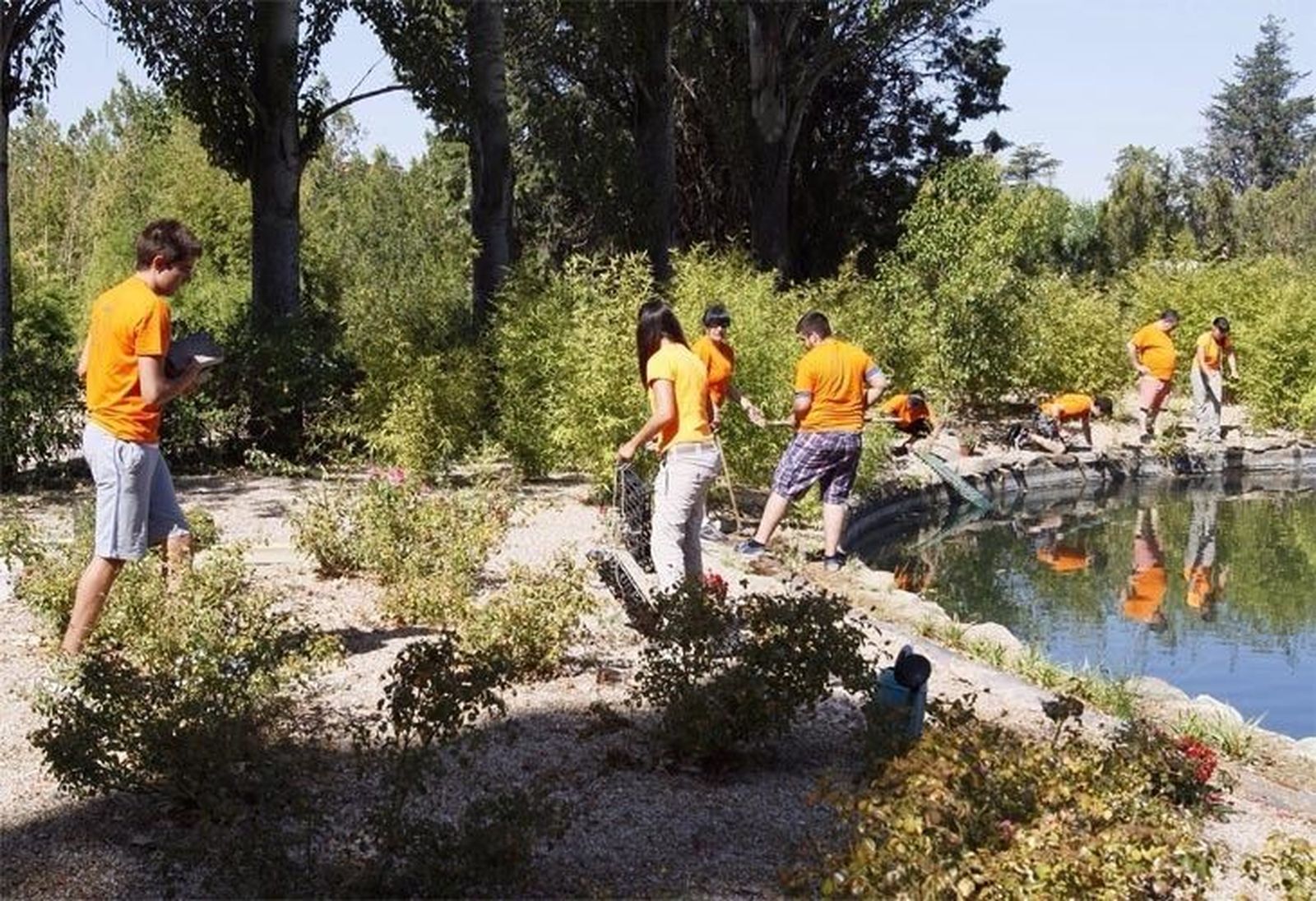 Más de 400 plazas para las once zonas de voluntariado para jóvenes que se ofertan en verano