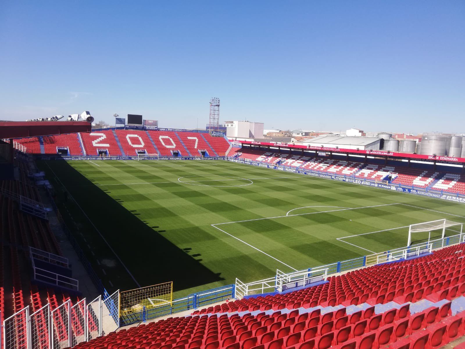 Un estadio inédito pero un duelo conocido para el Zamora CF