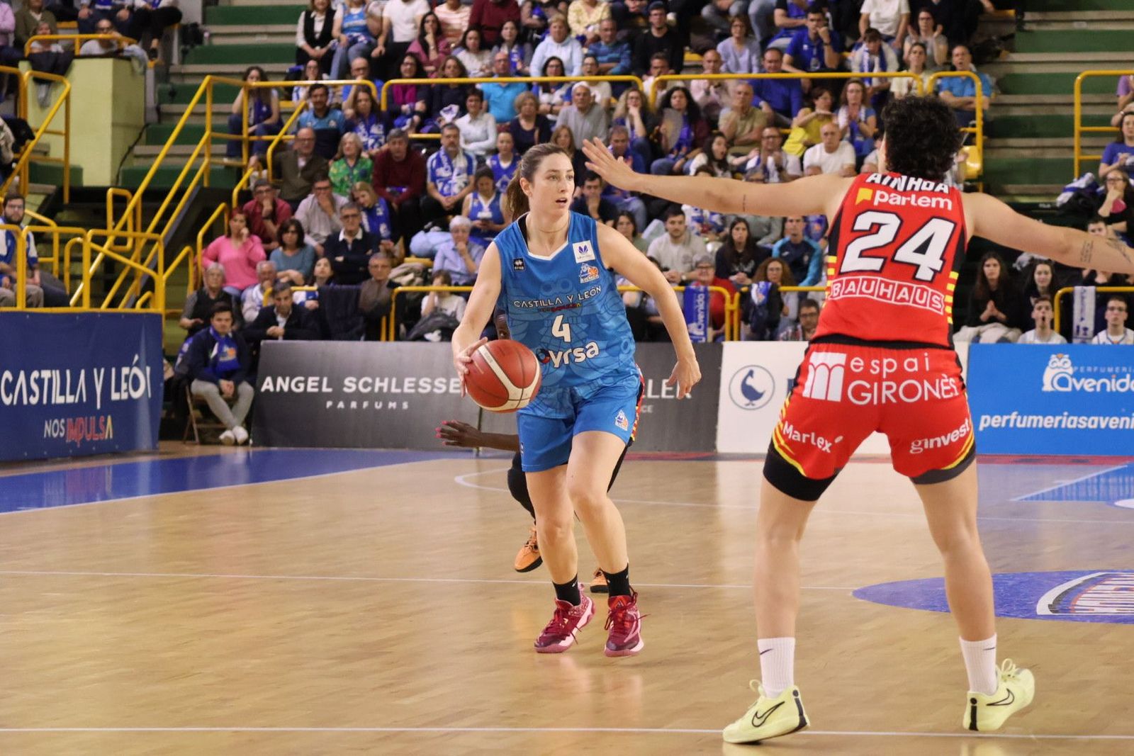 Perfumerías Avenida - UniGirona