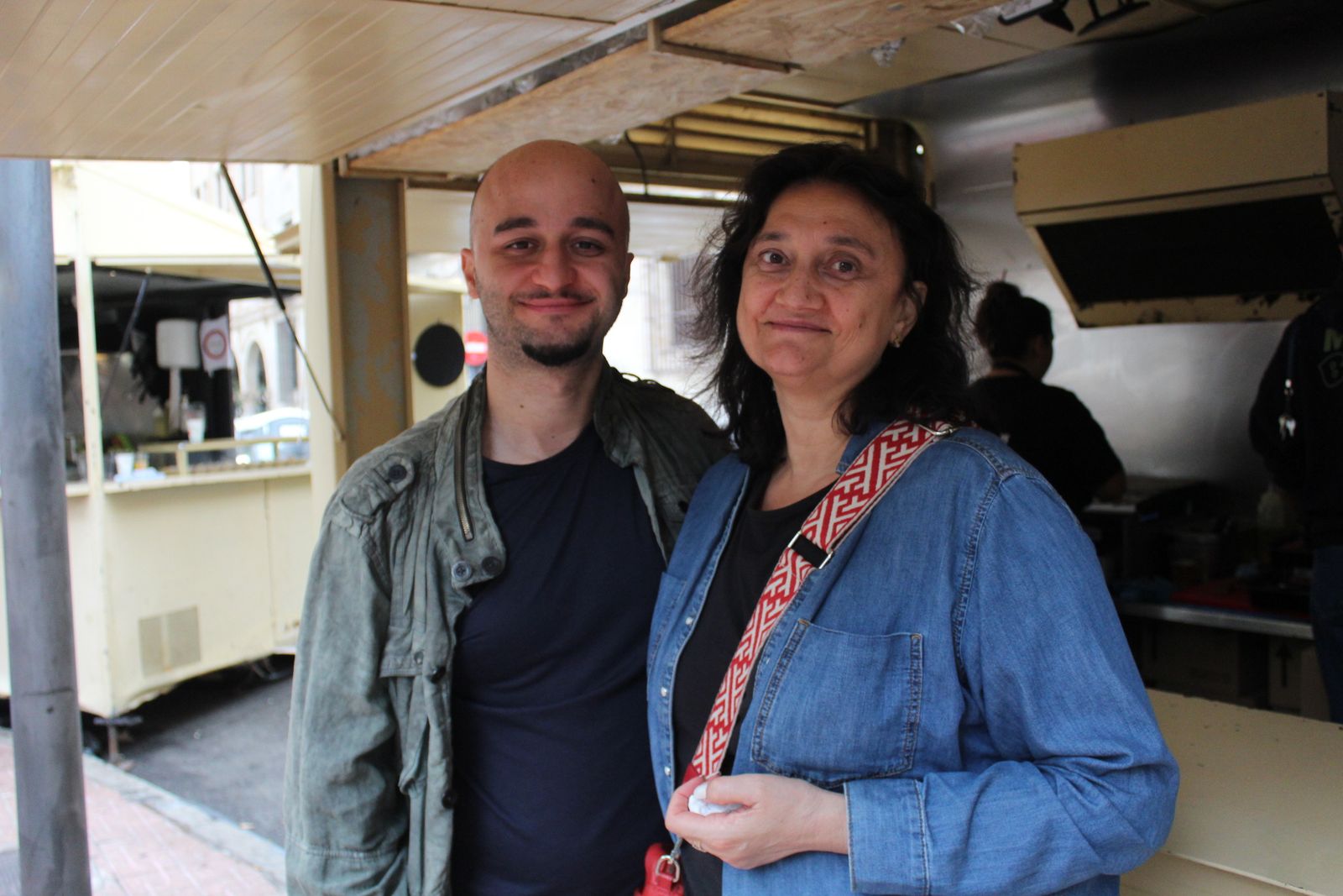 Ambiente en la Feria de Día en el mediodía de este miercoles
