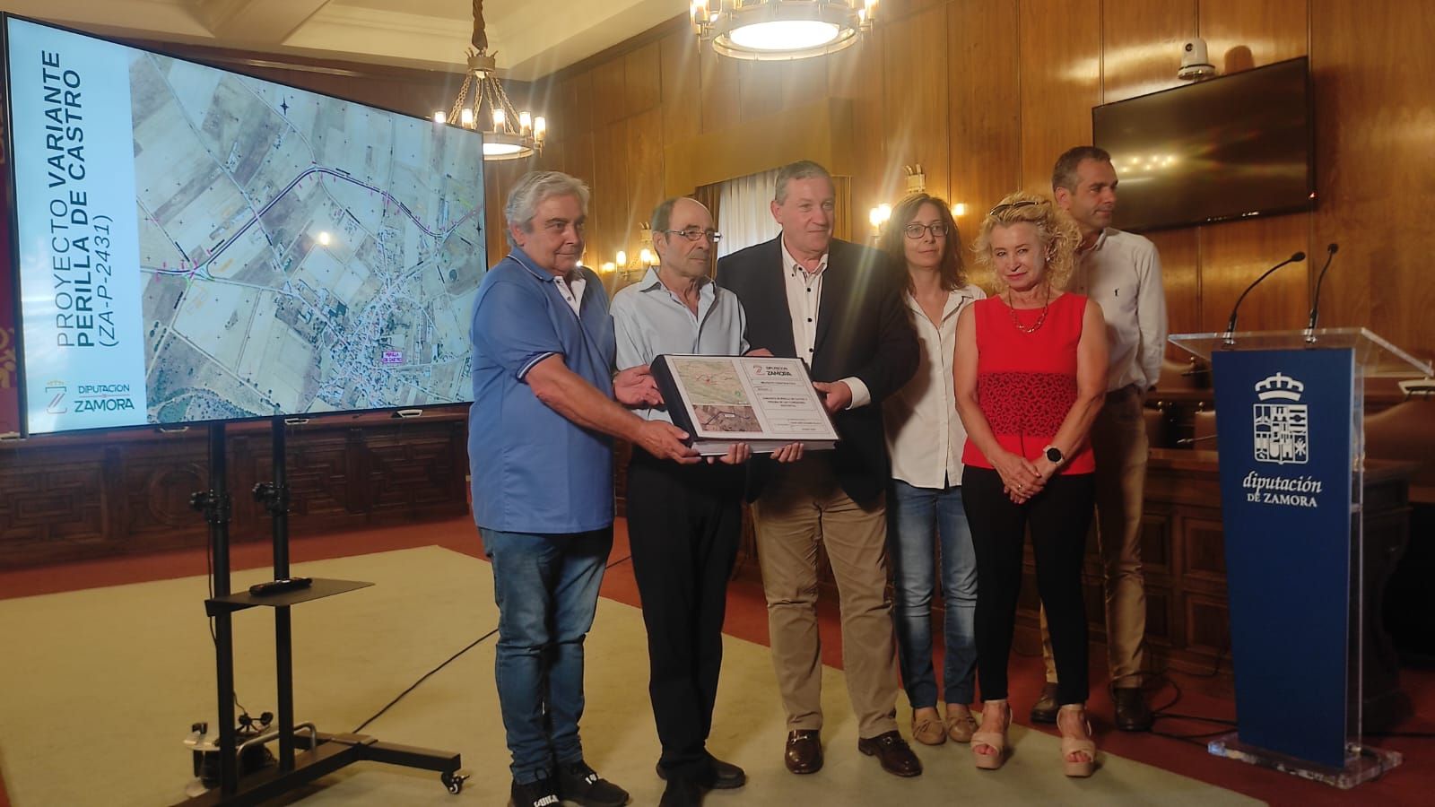 Presentación de la variante que se realizará en Perilla de Castro.