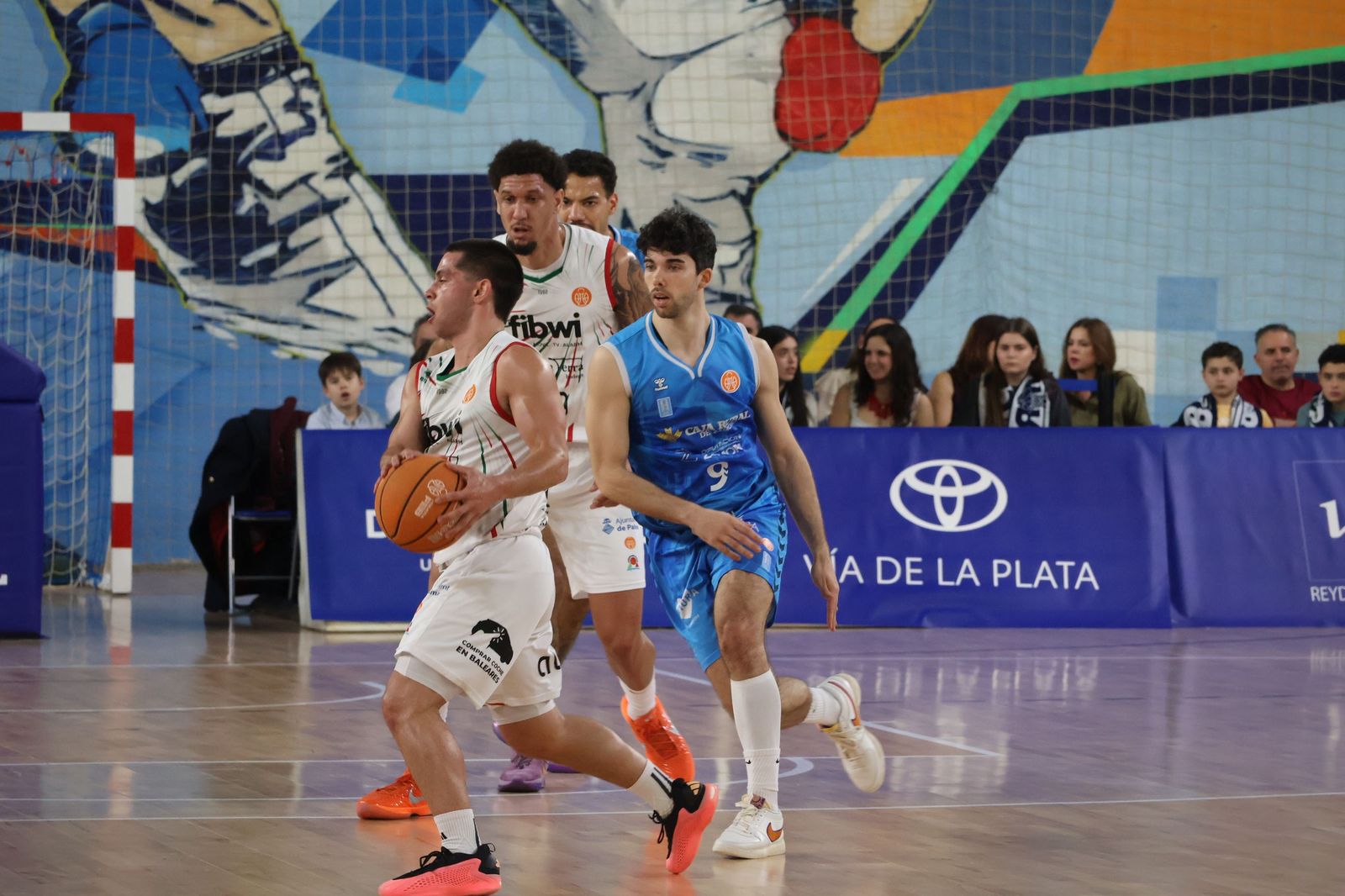 GALERÍA | El encuentro entre el CB Zamora y el Mallorca Basket, en imágenes