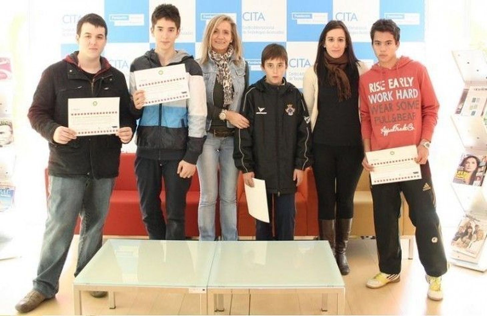 Los hermanos Raúl e Ismael Macías López ganan el Torneo Navideño de Videojuegos