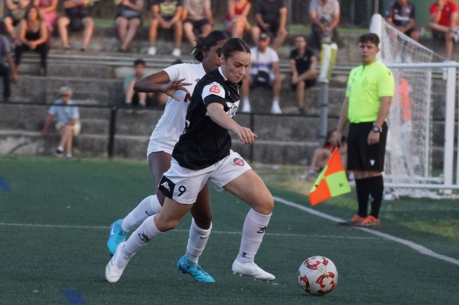 partido-amistoso-salamanca-futbol-femenino-y-milton-academy-foto-juanes-13