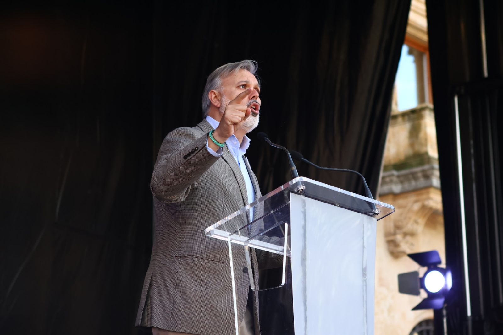 Así se ha vivido, en imágenes, la protesta que clama mejores conexiones ferroviarias en Salamanca