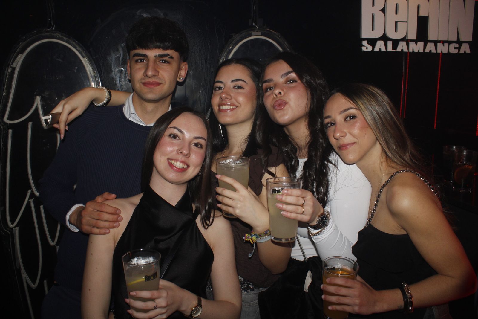 Salamanca de noche, jueves 26 de marzo