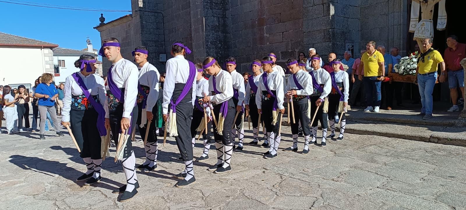 Bajada del Cristo a la ermita Barruecopardo (32).jpeg