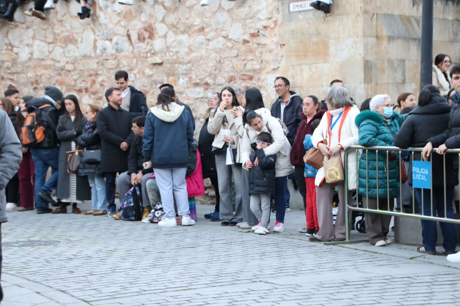 Así ha sido el ambiente en la procesión del Cristo de los Doctrinos y la Virgen de la Amargura