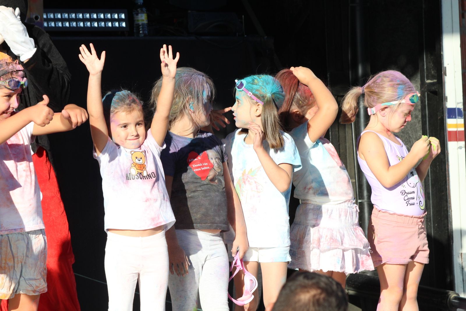 La Velles, color fest