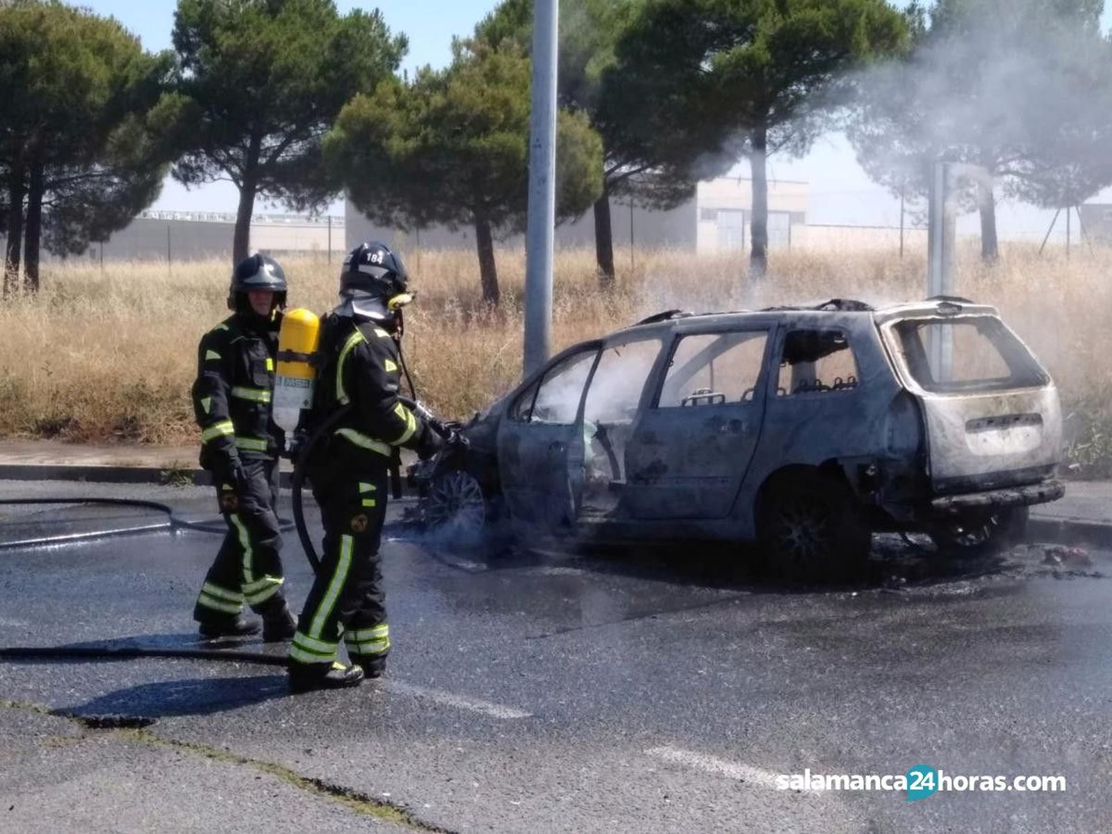 Incendio coche (12)