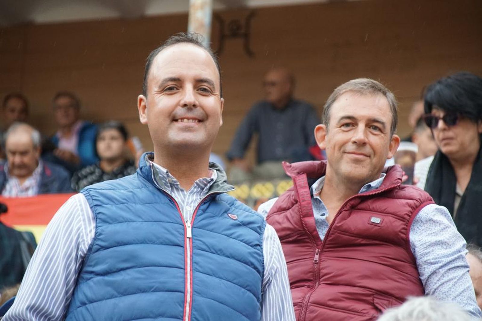 tendidos-de-la-glorieta-durante-la-corrida-de-garcia-y-olga-jimenez-7