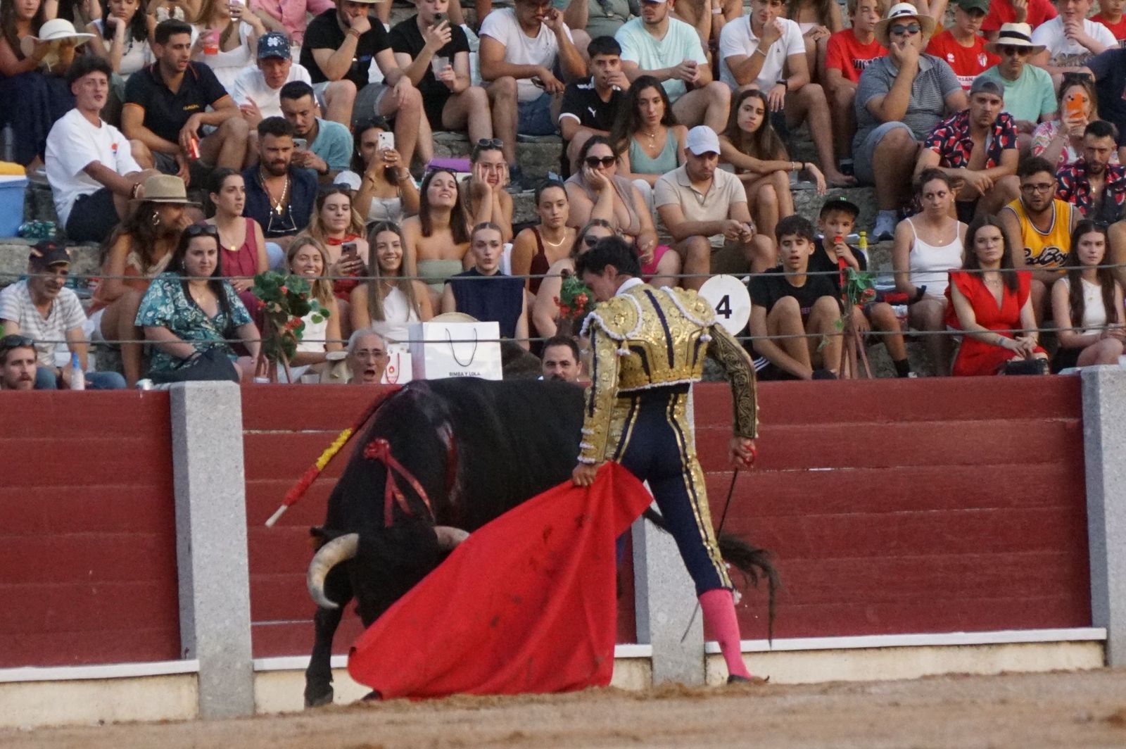 En imágenes la despedida de los ruedos de El Capea en Guijuelo