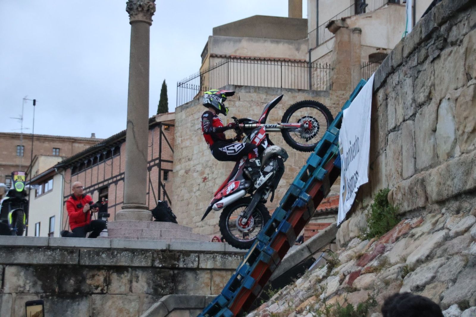 20240503193801-img-3290