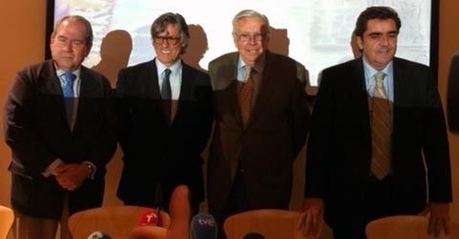 Presentados los carteles de las Ferias de la Comunidad, San Isidro y Arte y Cultura