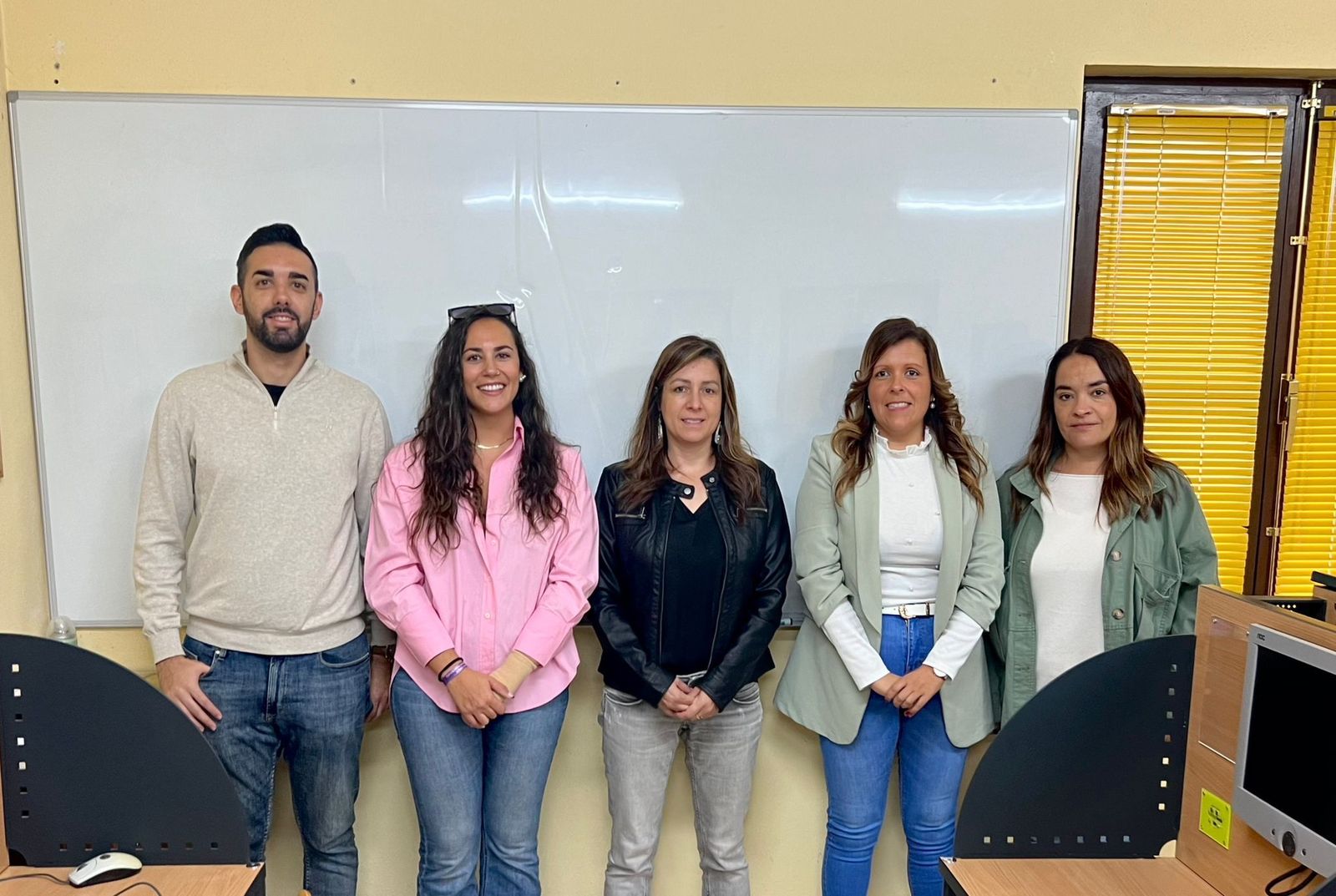 La concejala de Educación, Paola Martín y la concejal de Formación para el empleo han visitado la Oficina de Desarrollo en Ciudad Rodrigo. Foto Ciudad Rodrigo