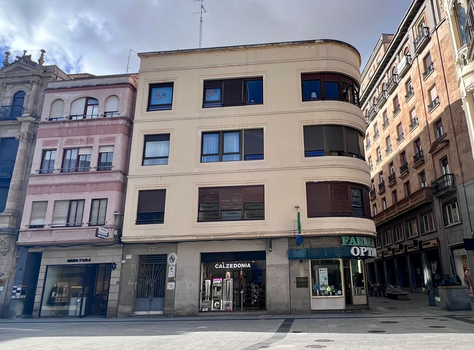 whatsapp-image-2024-02-16-at-16-44-58