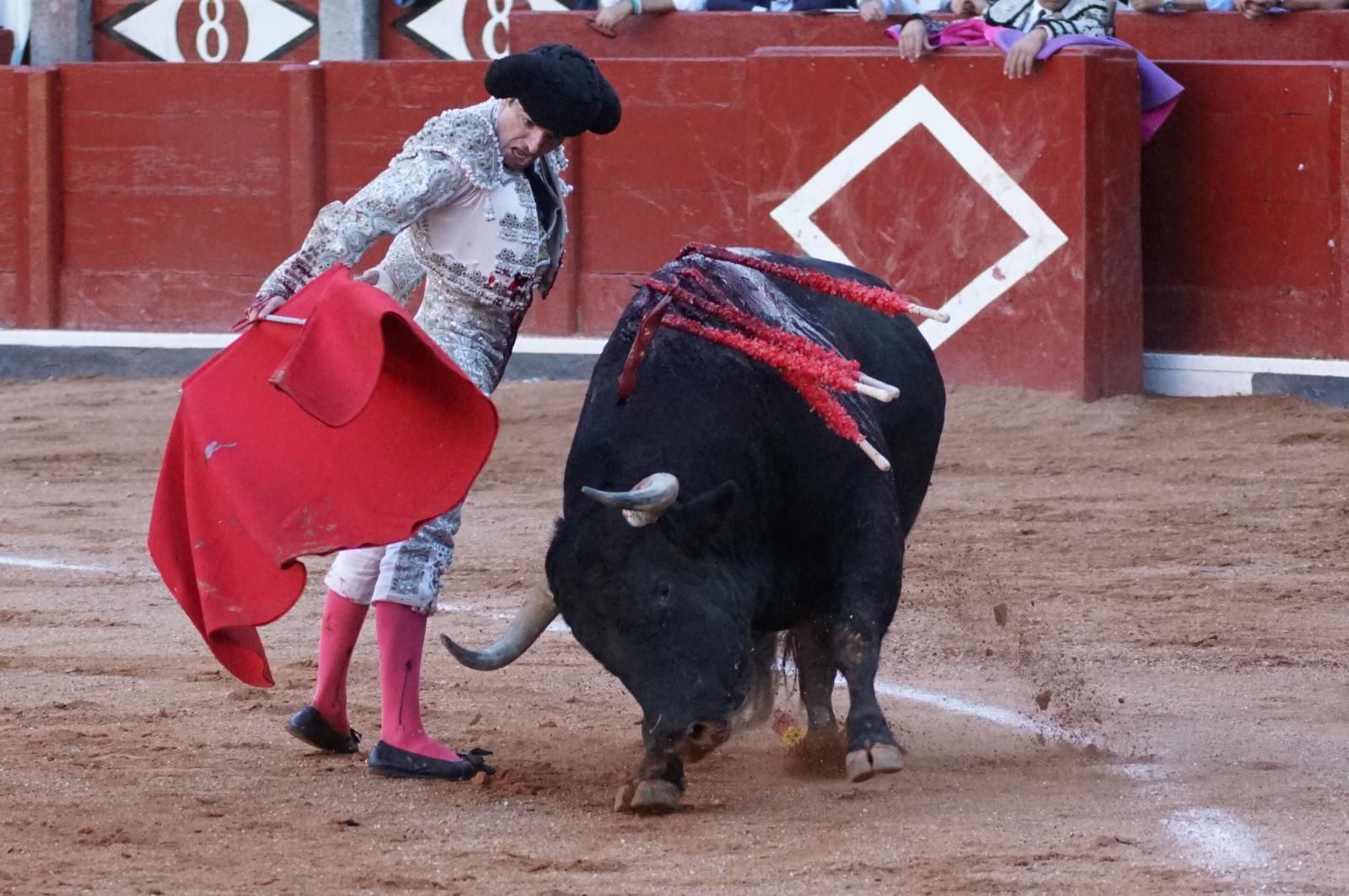 Presencia salmantina por partida doble en la primera corrida de la feria: Damián Castaño e Ismael Martín junto al mexicano Diego San Román