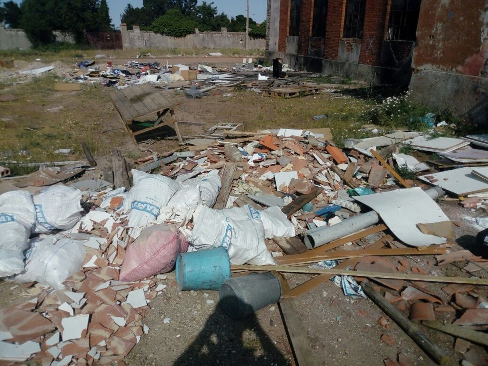 vertedero-en-vistahermosa-2