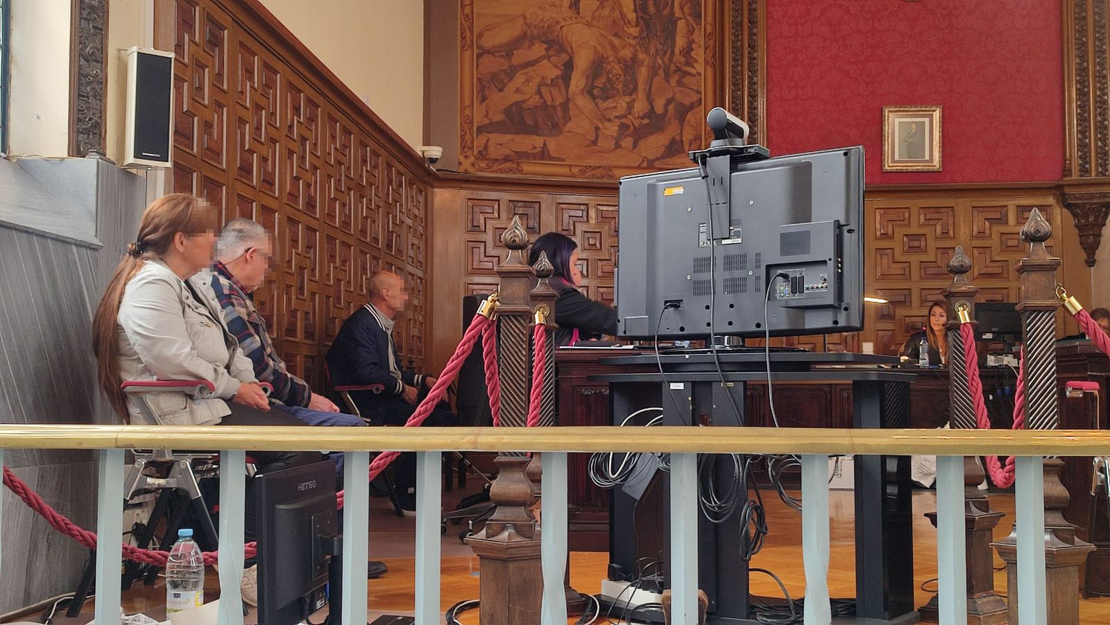 Los tres acusados de asesinato en el juicio este miércoles