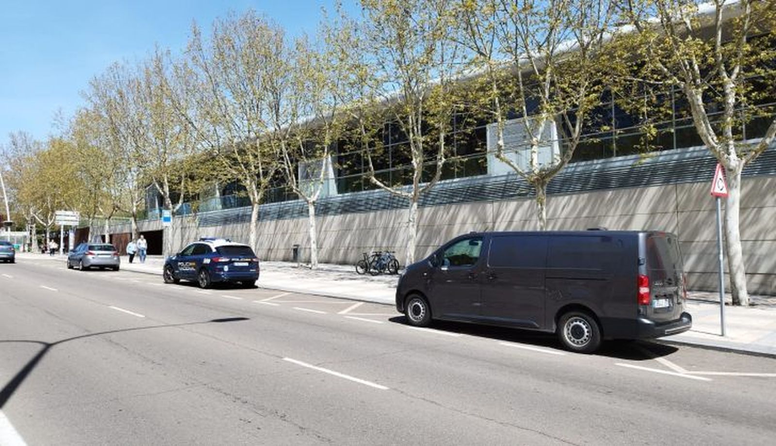 Muere una mujer ahogada en la piscina del Multiusos