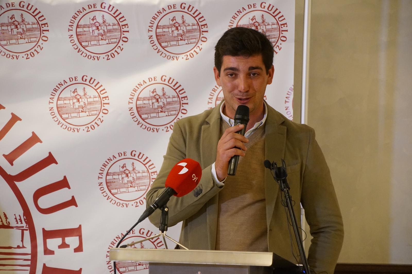 entrega-de-trofeos-x-gala-taurina-de-guijuelo-2023-fotos-juanes-16