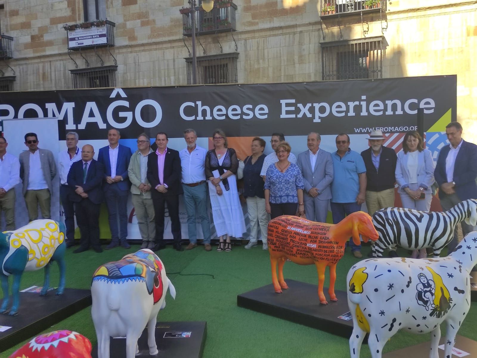 la-exposicion-ovejas-de-fromago-llega-al-centro-de-leon-5